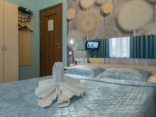 Мини-отель Геральда Санкт-Петербург Полулюкс DBL с одной двуспальной кроватью-1